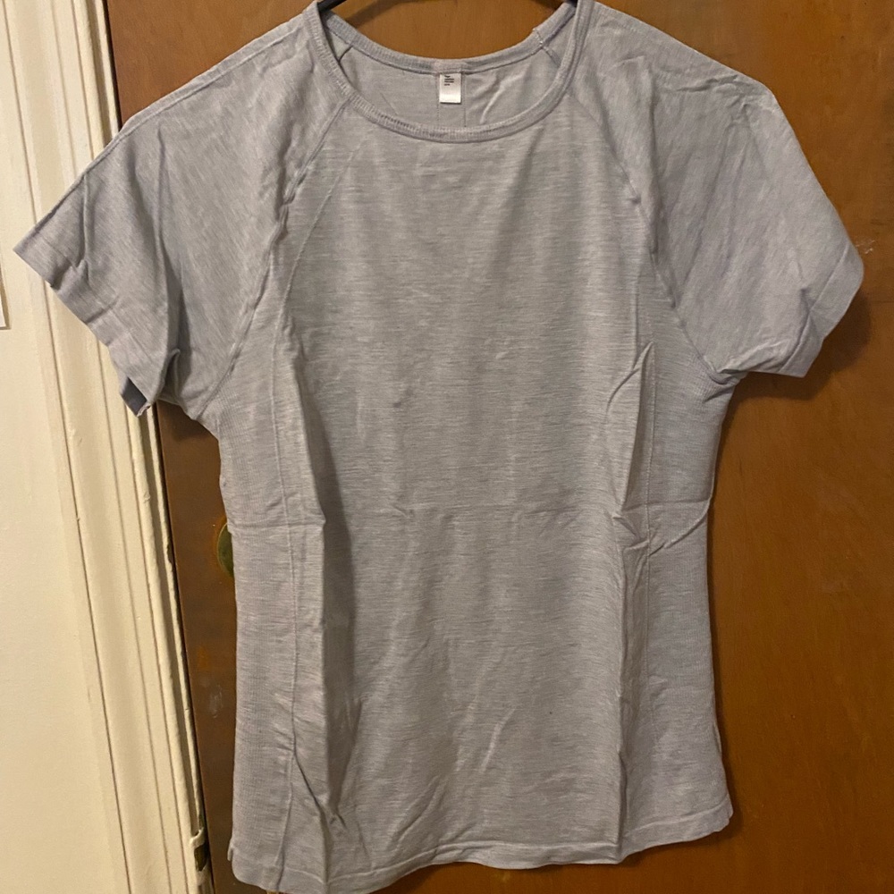 Gray Fitted Top🌪